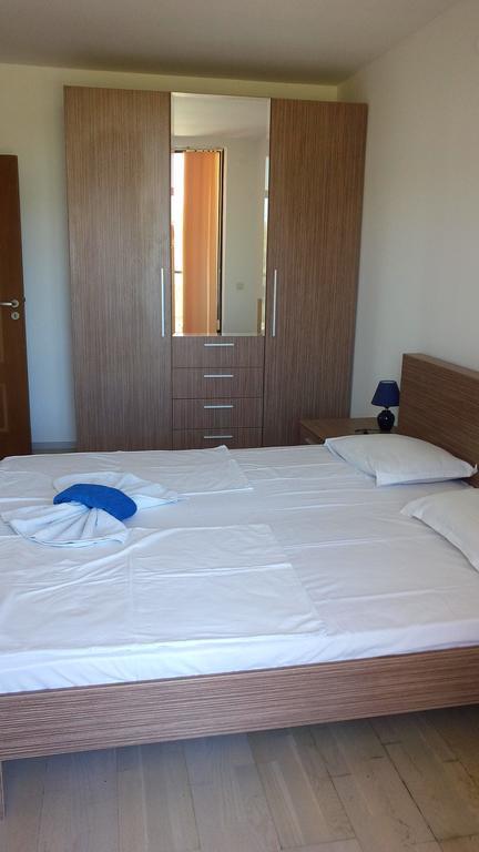 Sea Bedroom Apartments Nesebar Buitenkant foto